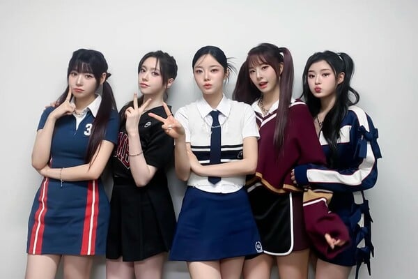 [디시트렌드] 피프티피프티, 컴백과 동시에 걸그룹 인기 1위
