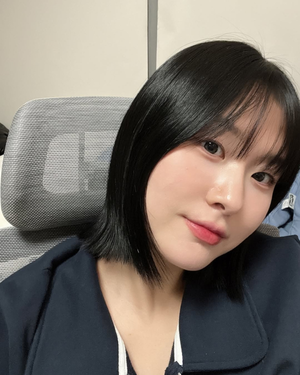 디시트렌드 여자 농구 인기투표 1위… 방보람 독주