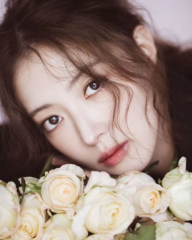 [디시트렌드] 이세영, 1위 차지하며 차기작 기대감 고조