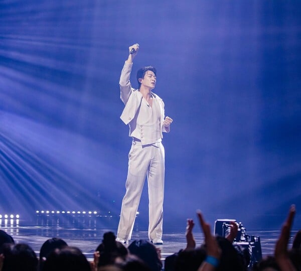 '트롯 지존' 신승태, 디시트렌드 1위 재등극…팬심은 여전히 뜨겁다