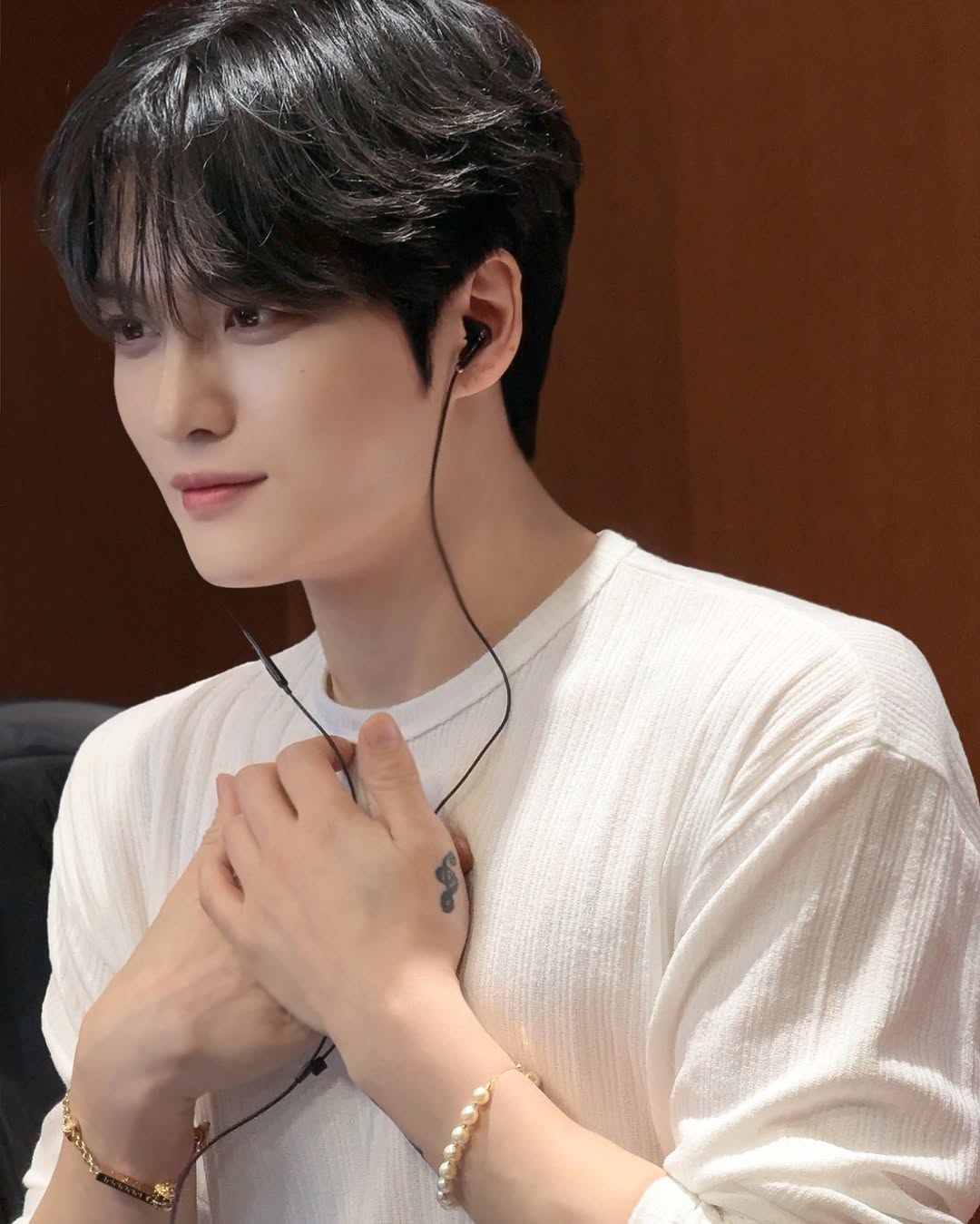 김재중, 디시트렌드 K-POP 남자가수 1위… 이 선택에 반박은 없다