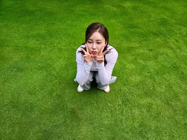 디시트렌드 女트로트 부문 1위 송가인, 유튜브도 콘서트도 다 잡았다