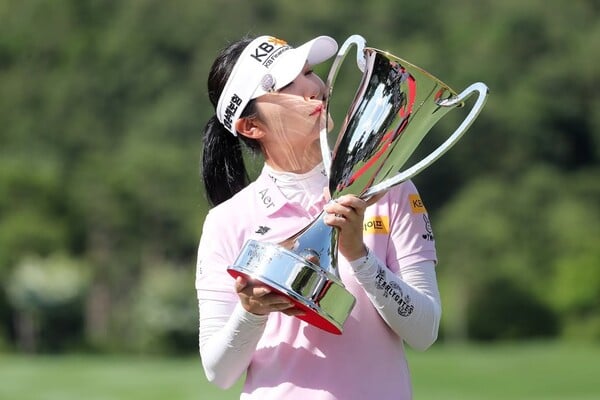 이예원 일간 4관왕, 팬들이 선택한 1위 골퍼