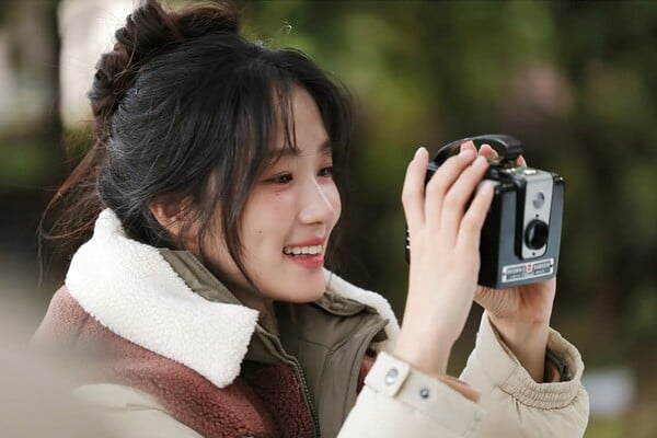 [디시트렌드] 김혜윤, 연기로 설득하는 배우···팬심 몰표 쏟아져